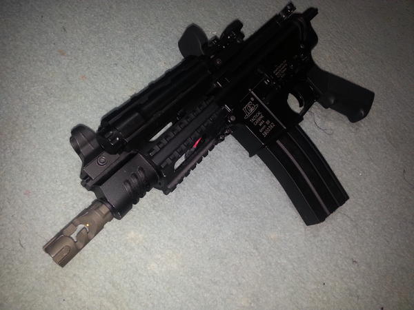 ICS M4 Pistol 5